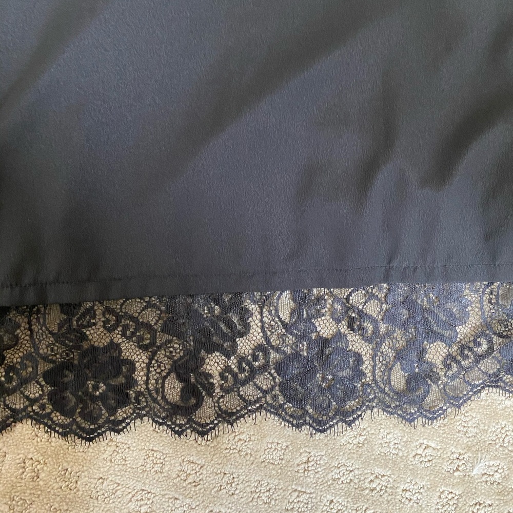 Lace Trim Tank Top - Picture 3 of 5